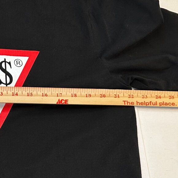 Guess Black Graphic T-Shirt Size Large - Picture 7 of 9